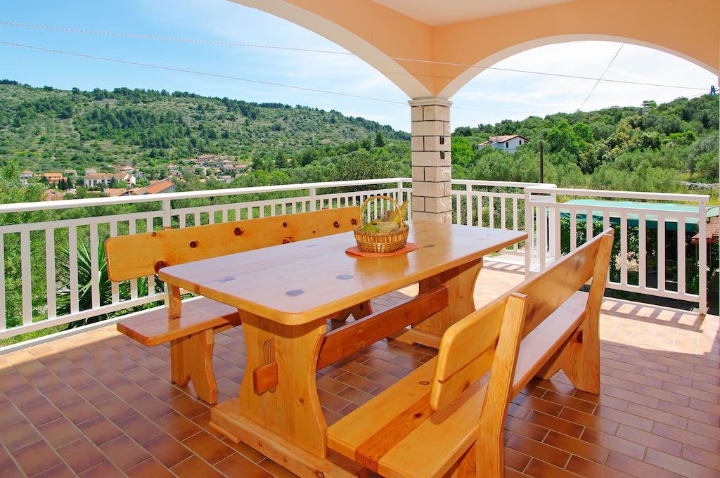 Apartments Julija Vela Luka Rum bild